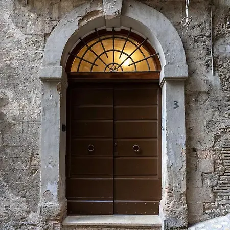 Feriehus Centro Storico - Luxury Experience Vintage Elite Narni