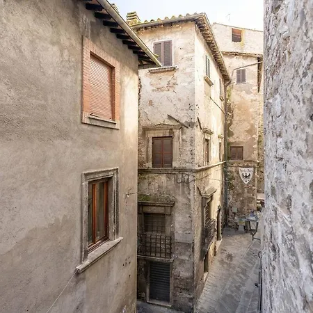 Centro Storico - Luxury Experience Vintage Elite * נארני